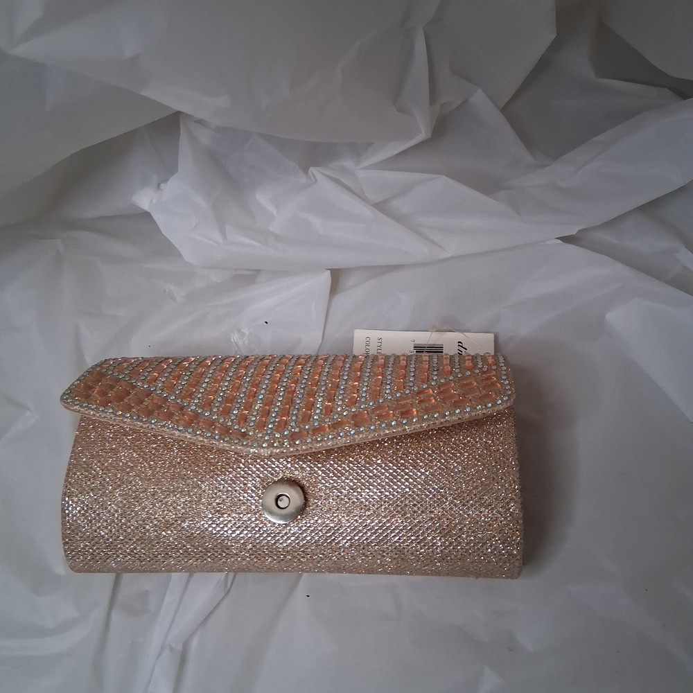 Elegant Gold Clutch Bag